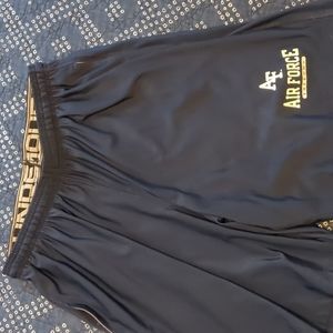 Men's M Air Force Academy Under Armour shorts
